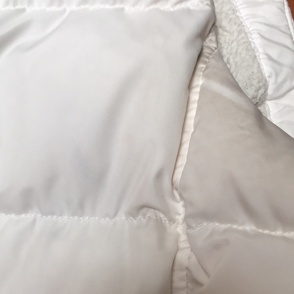 JCREW fleece lined down vest. - Picture 4 of 7